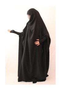 jilbab-noire-mpi