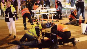Dijon : un automobiliste renverse 11 piétonss en hurlant «Allah Akbar»