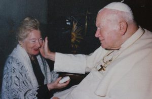 "Saint" Jean-Paul II et son amitié dangereuse avec la philosophe polonaise Anna-Teresa Tymieniecka
