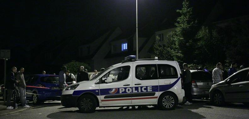L’État islamique a revendiqué le meurtre de deux officiers de police, hier soir dans les Yvelines