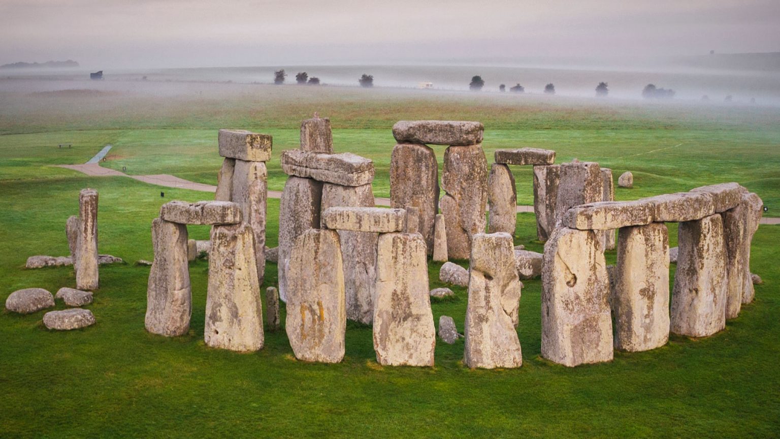 Au Coeur Du Nationalisme Le Mythique Site De Stonehenge D Voile   Stonehenge 2 1536x864 